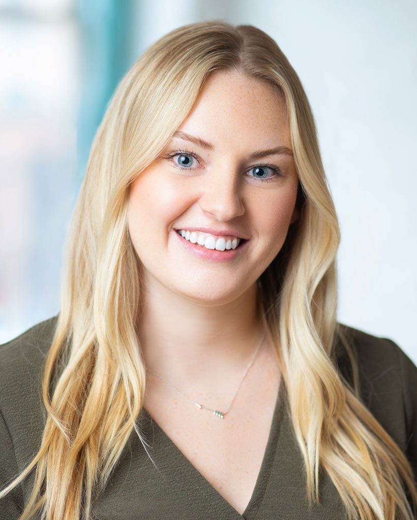 Saoirse Martin s Instagram Twitter Facebook On IDCrawl