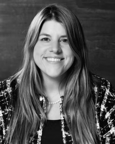 Sara Sullivan Headshot